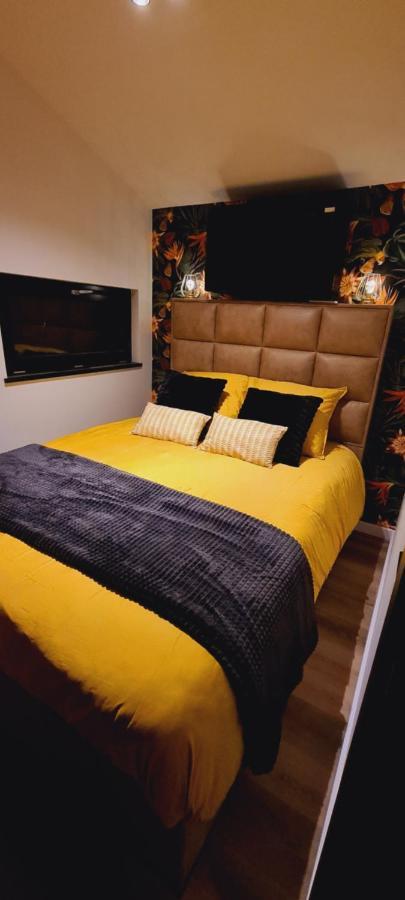 B&B Het Duinhuisje Met Jacuzzi, Gratis Parkeren, 2 Fietsen Te Leen, Airco Зандворт Екстер'єр фото