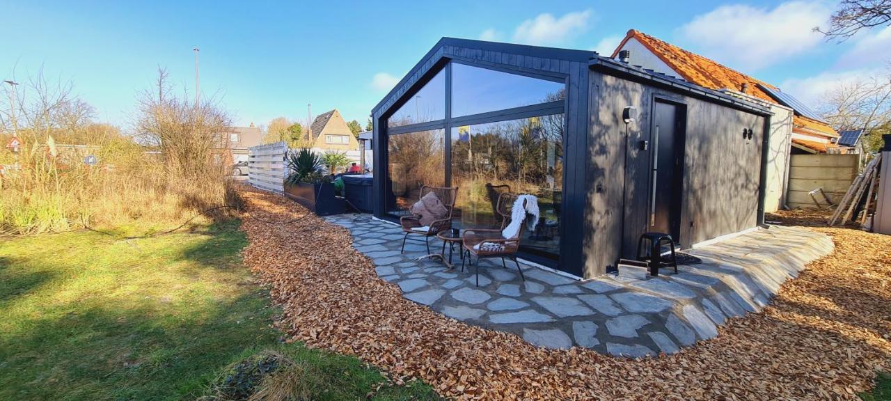 B&B Het Duinhuisje Met Jacuzzi, Gratis Parkeren, 2 Fietsen Te Leen, Airco Зандворт Екстер'єр фото