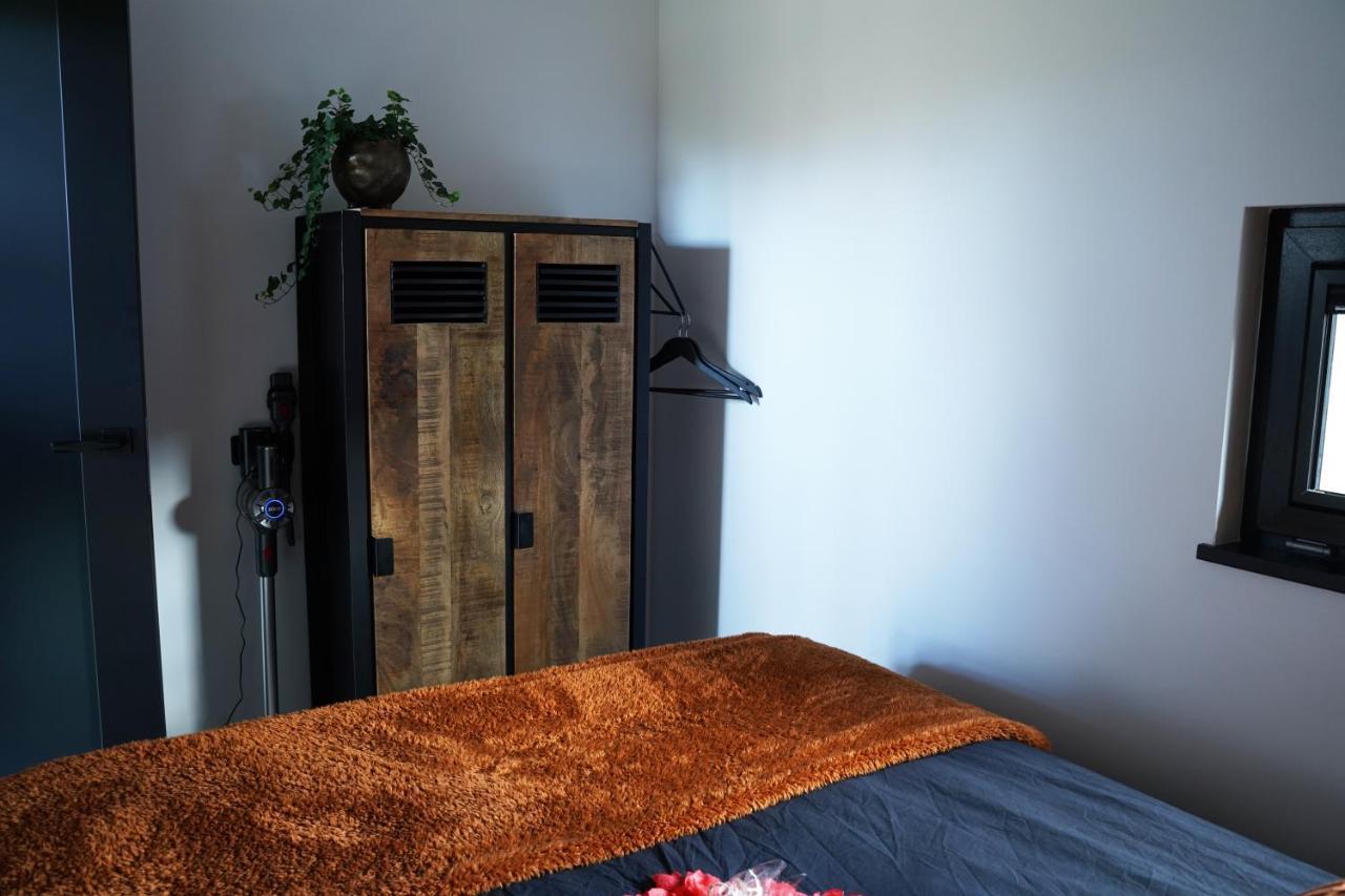 B&B Het Duinhuisje Met Jacuzzi, Gratis Parkeren, 2 Fietsen Te Leen, Airco Зандворт Екстер'єр фото